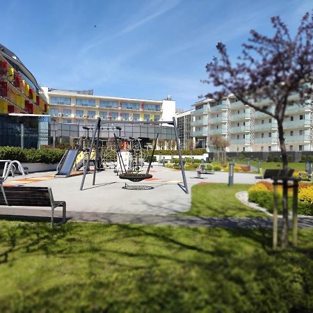 Apartament Przy Hotelu Aquarius Kołobrzeg Eksteriør bilde